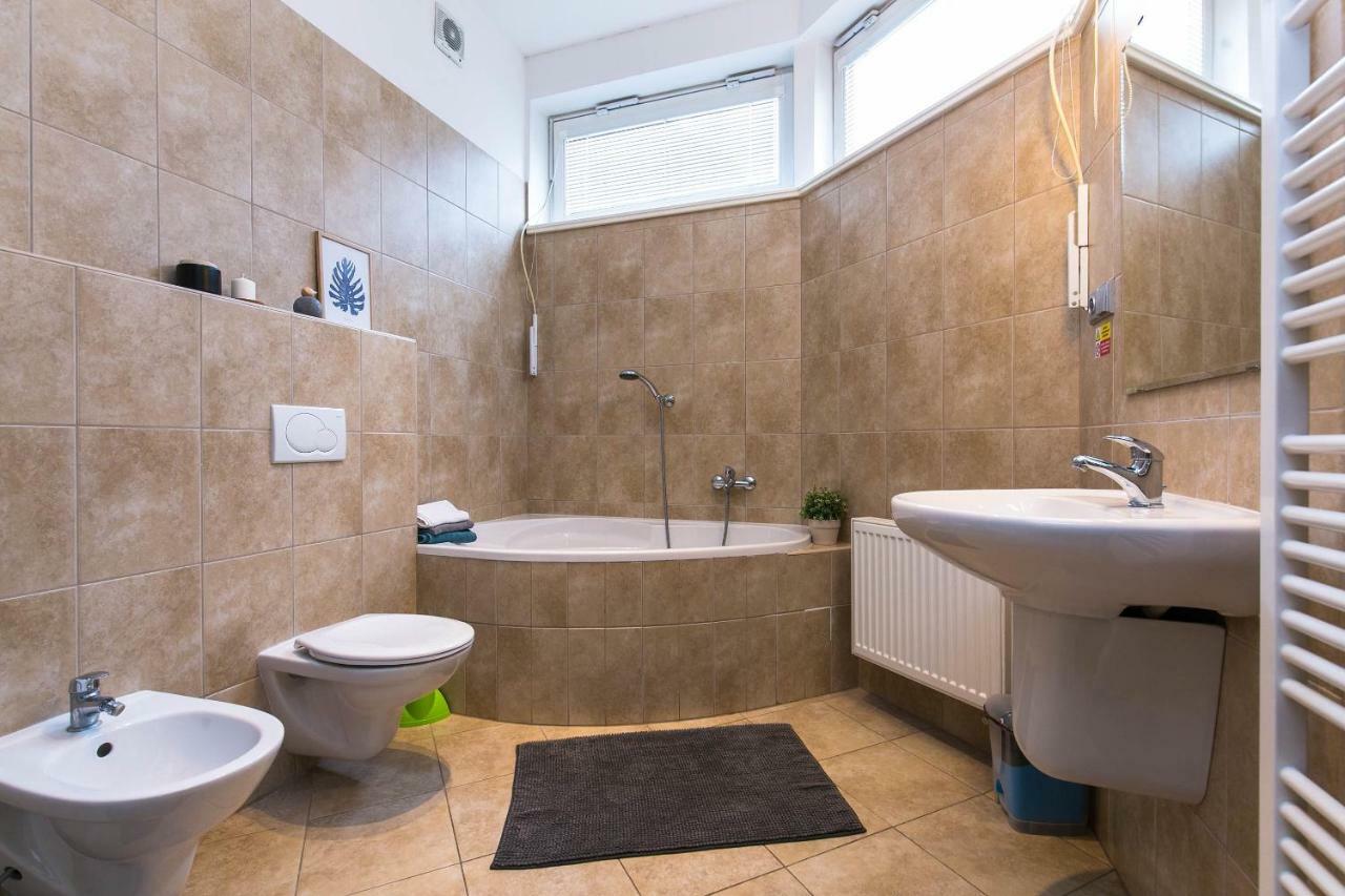 Art Apartments Prague II Bagian luar foto