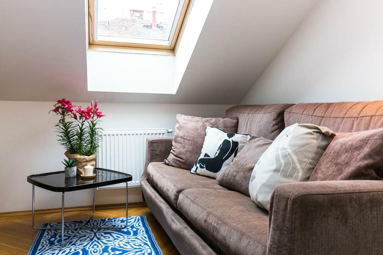 Art Apartments Prague II Bagian luar foto